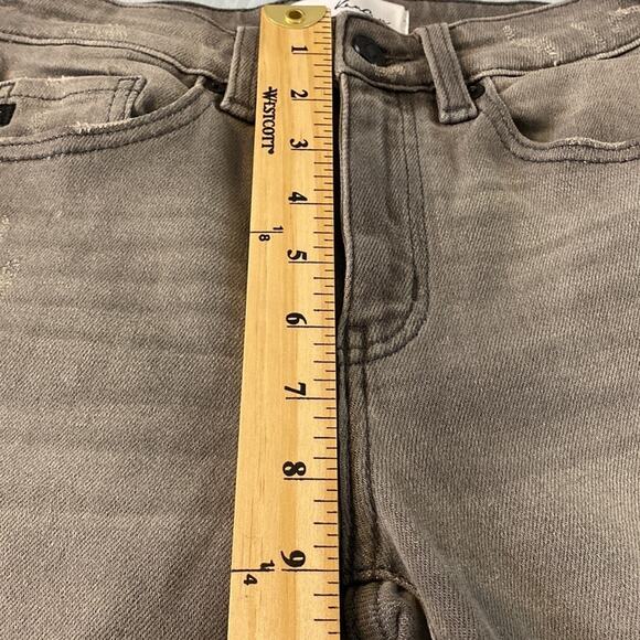 KanCan Estilo Mid Rise Distressed Gray Skinny Cropped Jeans - Picture 7 of 11